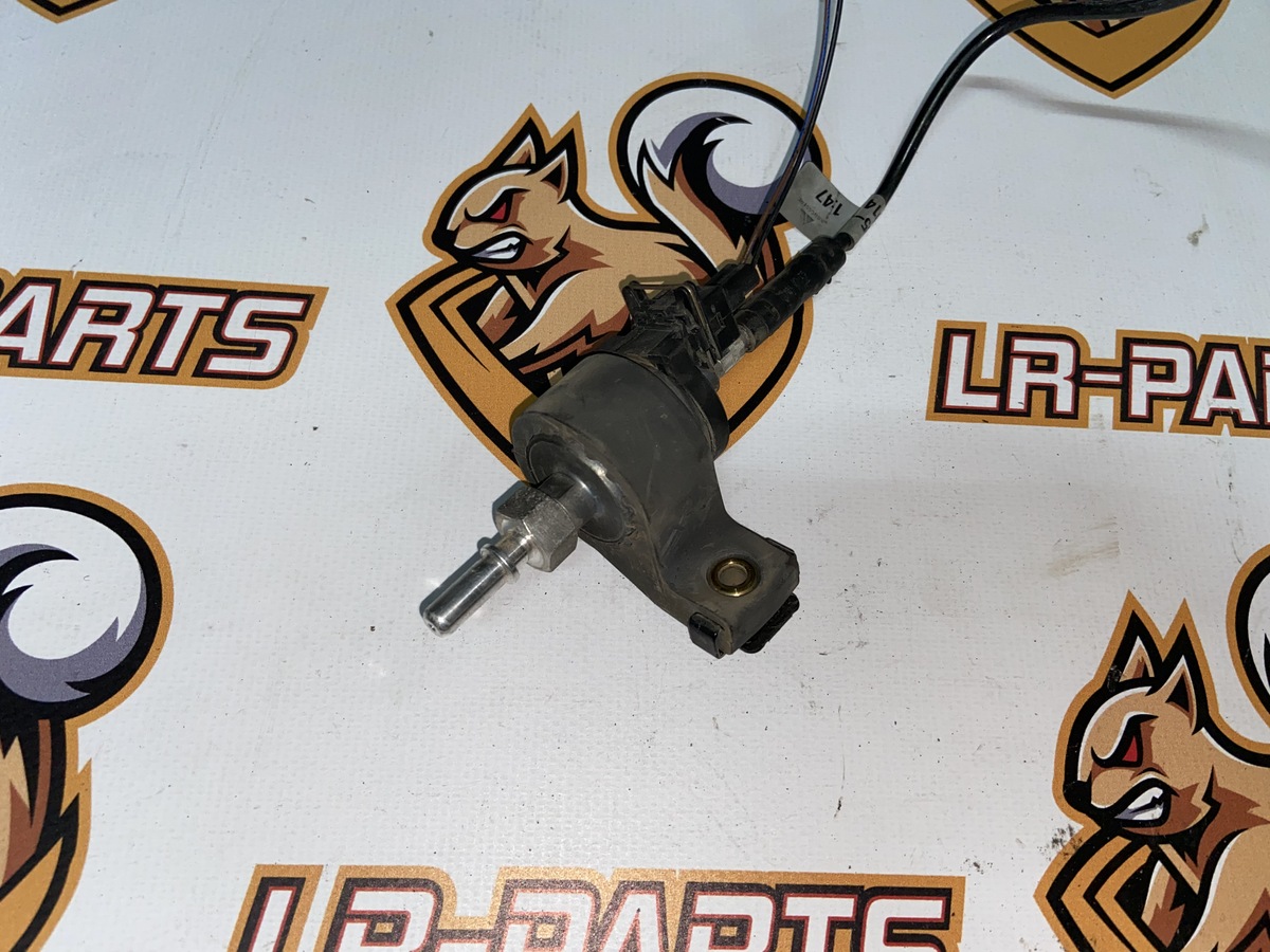 LR036297 Electric fuel pump (pumping) VEBASTO Range Rover L405 (2013-2021) Used